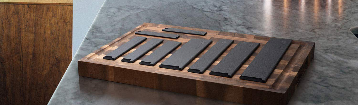 KNIFE STORAGE
