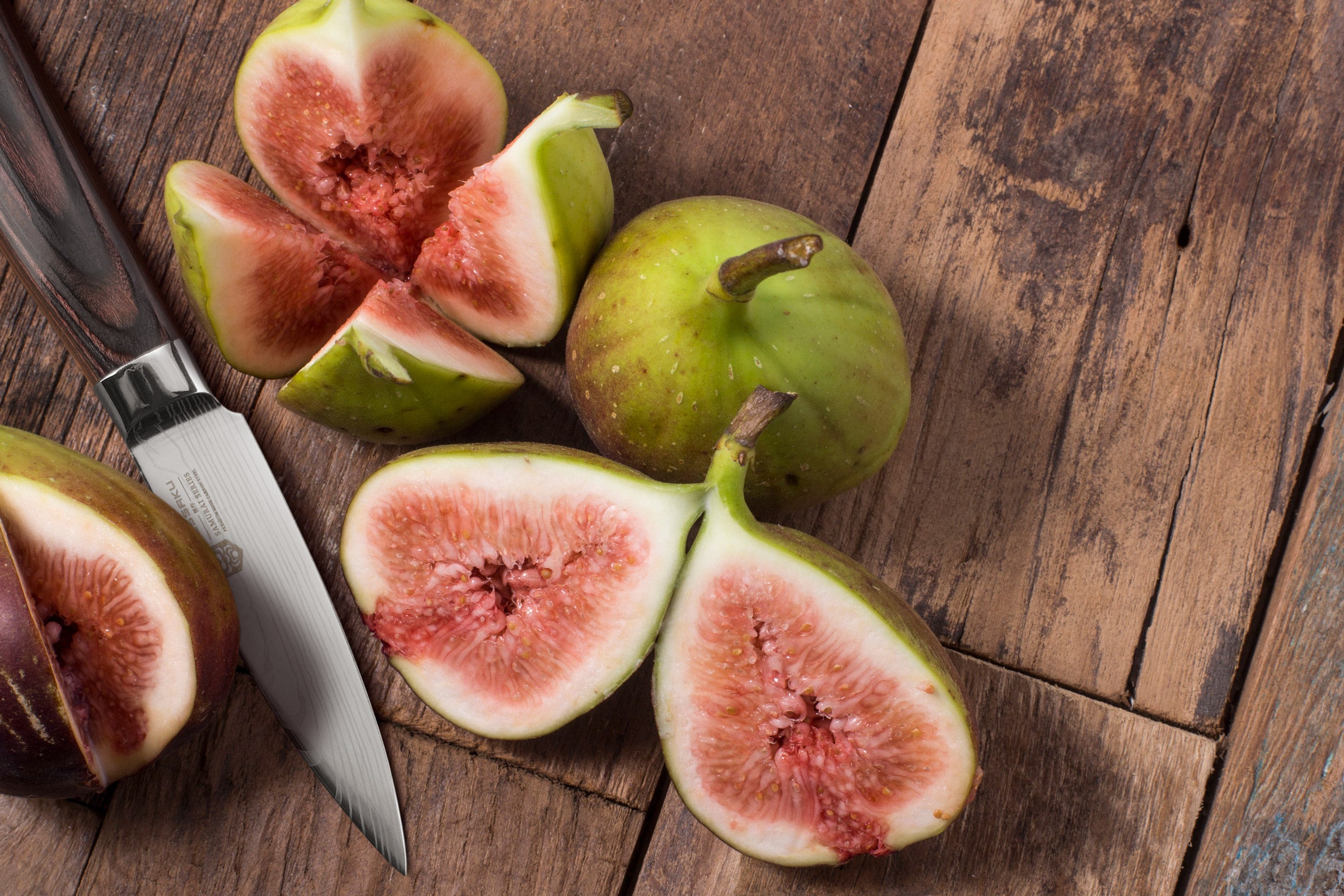 The Samurai Paring Knife after alicing figs.