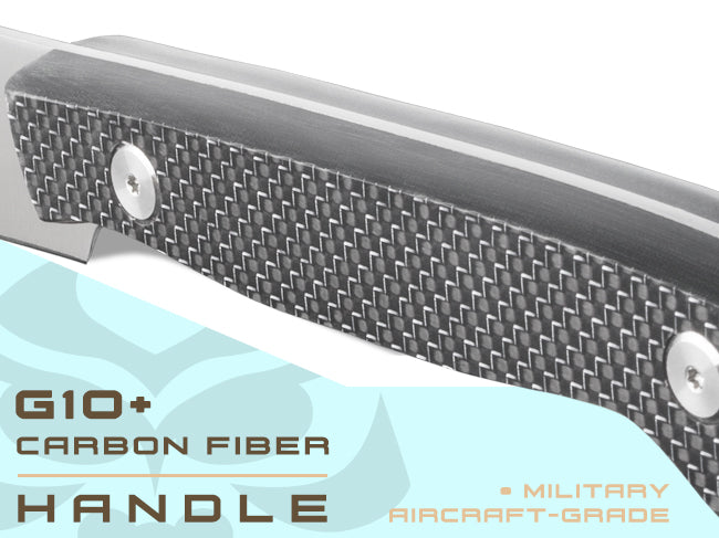 Senshi Series Knives come equipped with a G10 + Carbon Fiber handle.